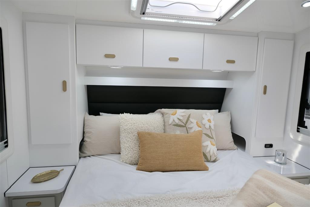 2025 OPTION RV TRACTION CARAVAN AIR BAGS