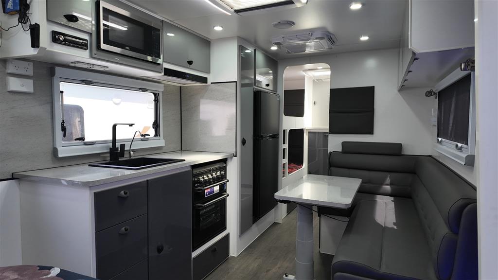 2023 HURRICANE RV FAMILY TUFF RIDER ATV Caravan