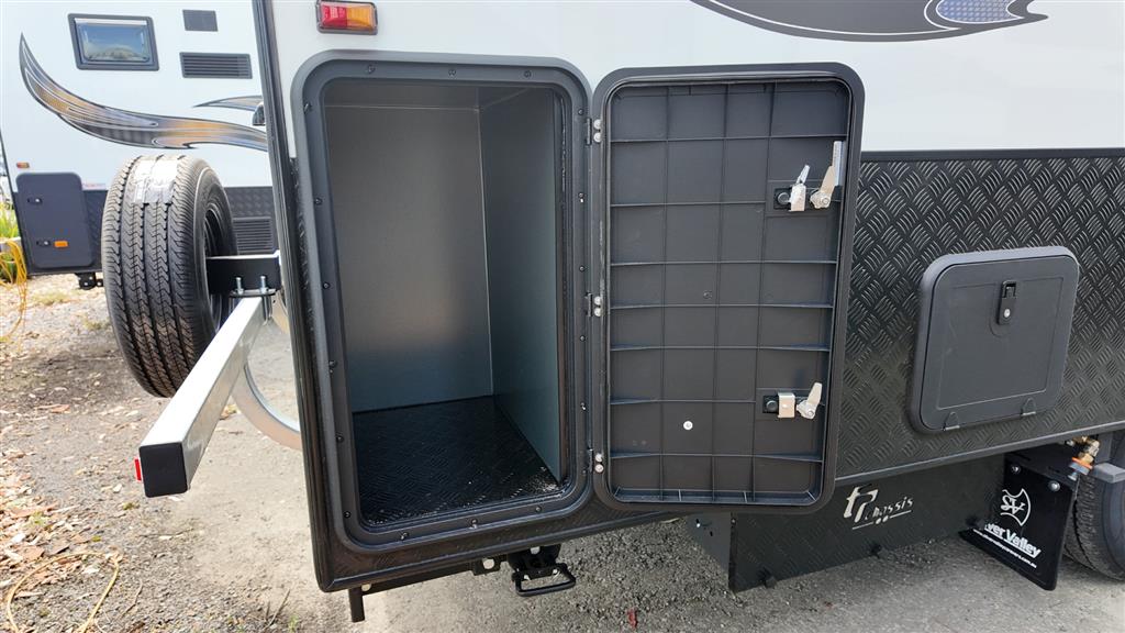 2025 SILVER VALLEY HEPBURN Caravan