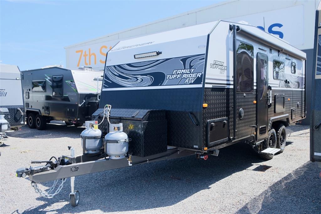 2025 HURRICANE RV FAMILY TUFF RIDER Caravan 2 Bunks