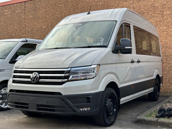  but this vehicle goes several steps further with Volkswagen's signature and unique '4Motion' 4 Wheel Drive System